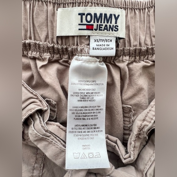 Tommy Hilfiger Khaki Tan Cargo Pants Relaxed Fit - Picture 5 of 5